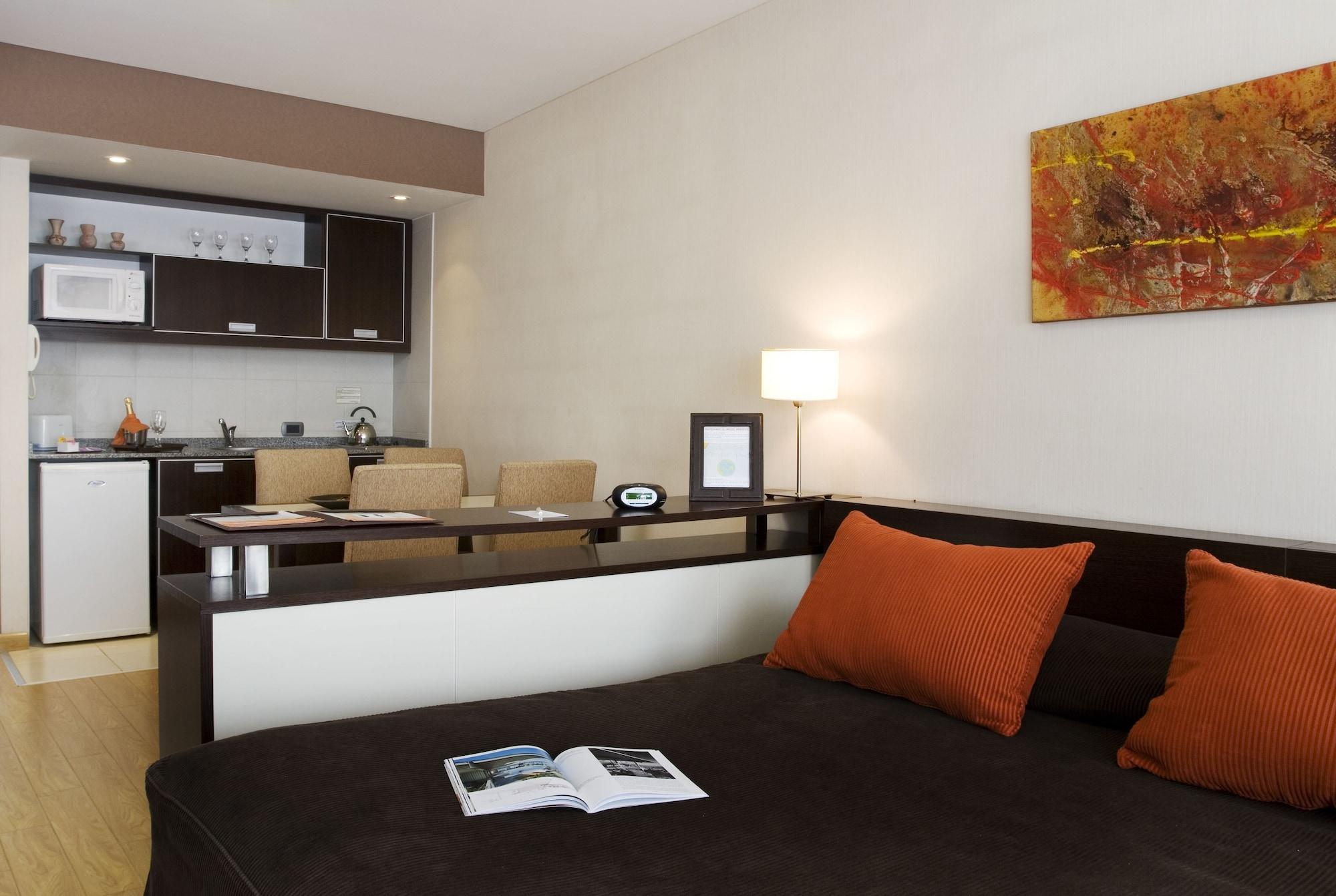 Uriburu 1756 By Ayres Apartments Recoleta Буенос Айрес Екстериор снимка